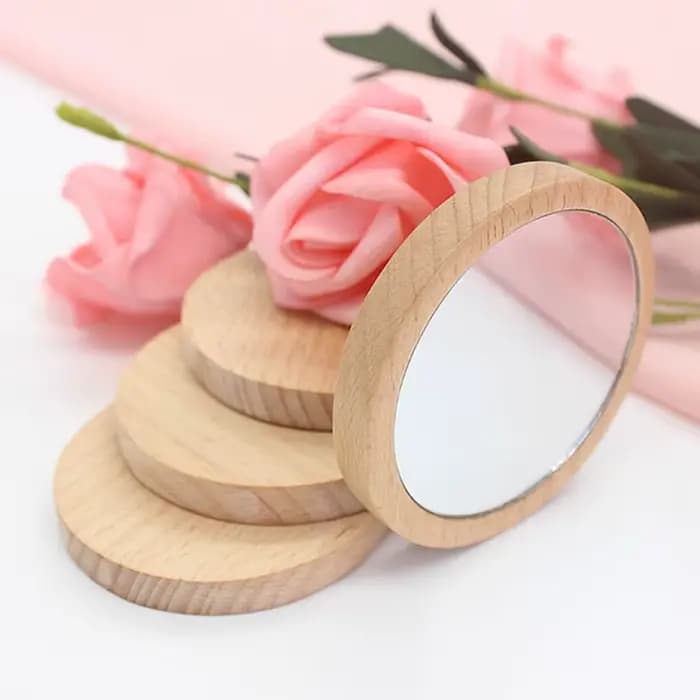Mini miroir de maquillage en bois