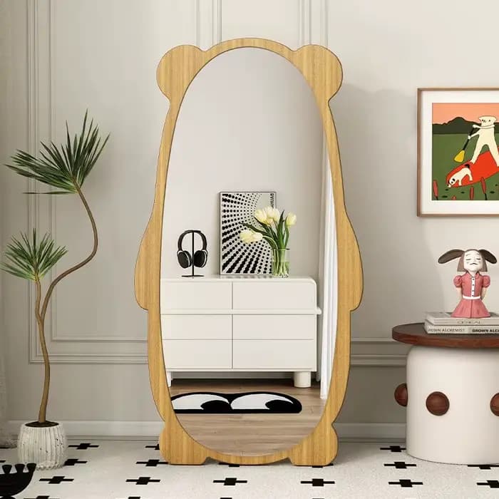 Miroir de maquillage mural irrégulier