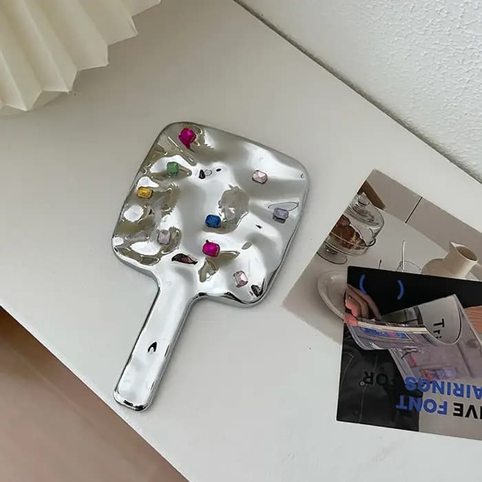Miroir carré de forme liquide, Mini miroir de maquillage cosmétique de bureau à main, miroir de beauté Portable métallique de voyage pour sac à main