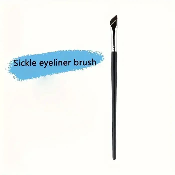 Brosse ombre à paupières Ultra fine faucille diagonale