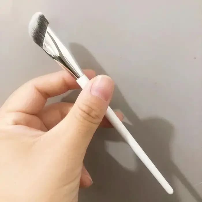 Pinceau correcteur de maquillage professionnel
