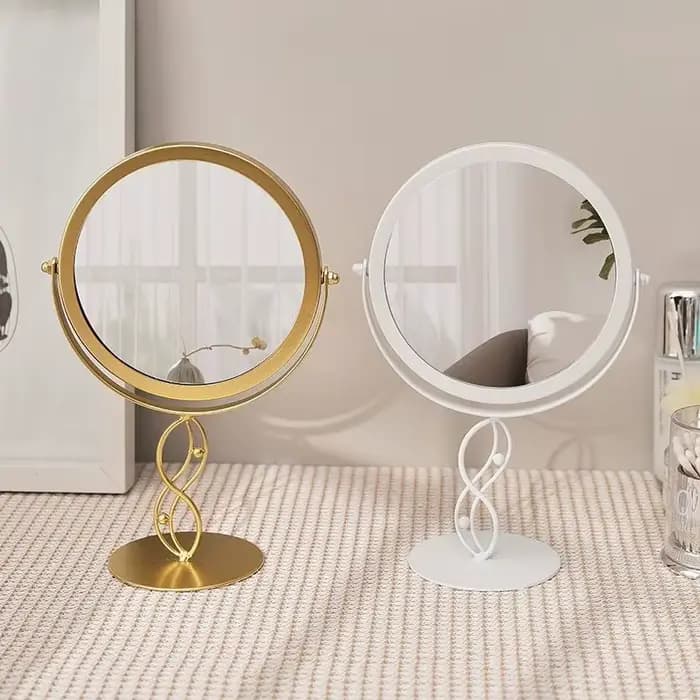 Miroir de maquillage de chambre en or