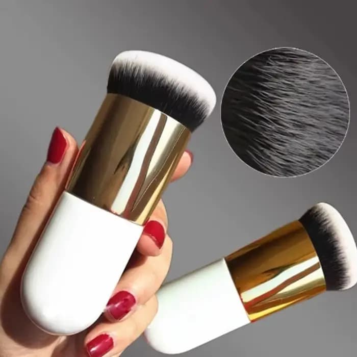 Pinceau de maquillage pour fond de teint Fat dôme