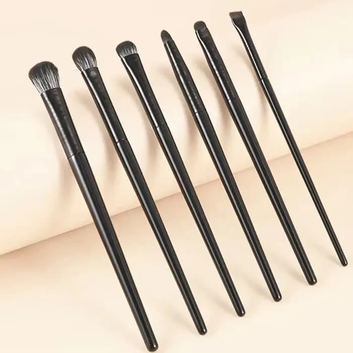 Ensemble de pinceaux de maquillage pour les yeux 6 pièces: pinceau professionnel pour fard à paupières à contour doux