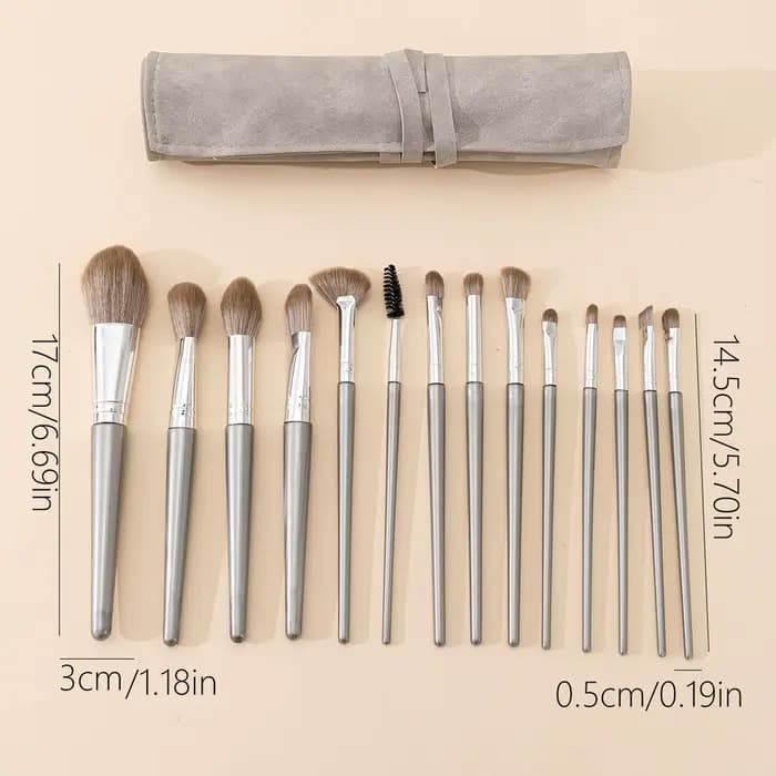 Ensemble complet de pinceaux de maquillage Player Sight