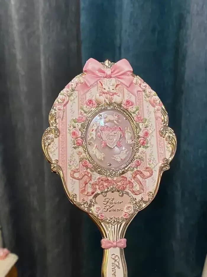 Miroir de maquillage portable de la nouvelle série Bunny Garden de Flower Knows