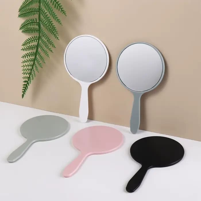 Miroir de maquillage créatif à faire soi-même
