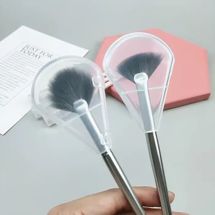 Juste de protection anti-poussière pour pinceaux de maquillage