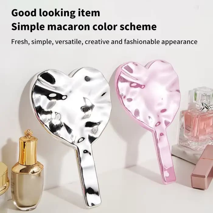Miroir de maquillage avec poignée en forme de cœur pour femme
