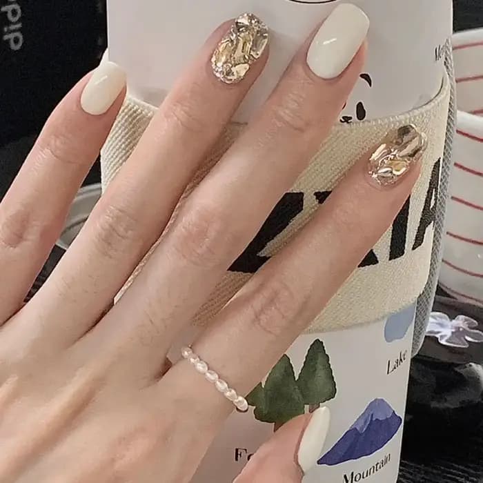 Faux ongles français dessin animé
