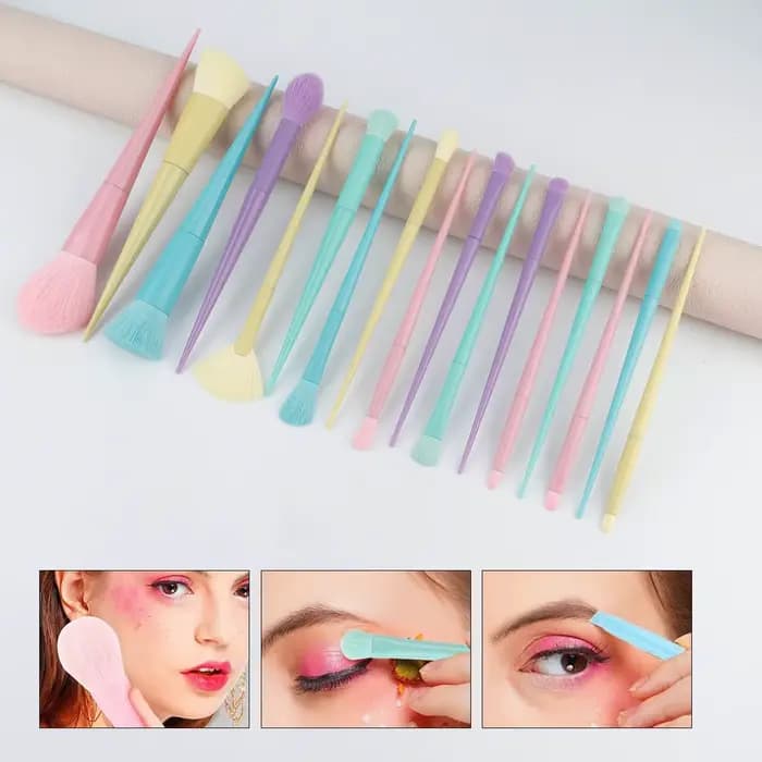 17 pinceaux de maquillage multicolores