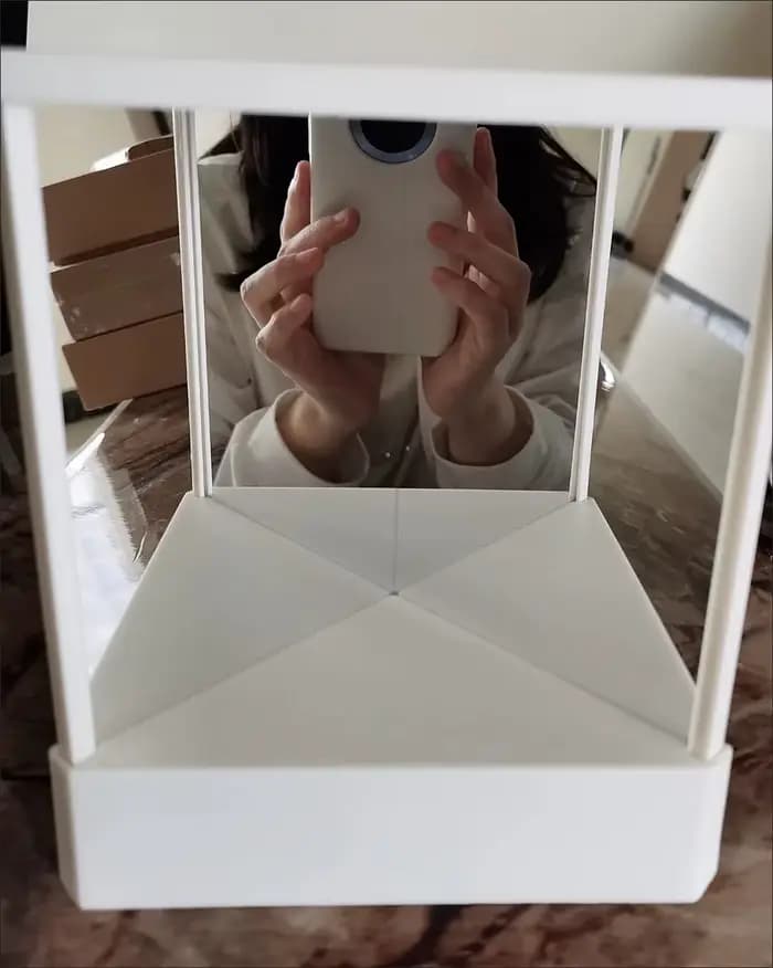Miroir de maquillage réel