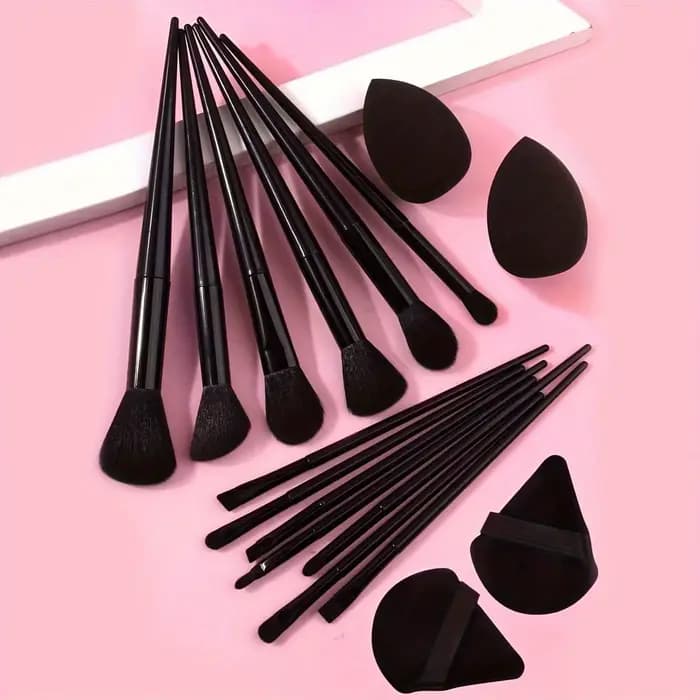 Ensemble de pinceaux de maquillage professionnels 13 pièces avec pochette – poils synthétiques ultra doux