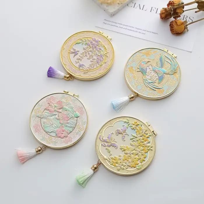 Miroir de maquillage en métal de style chinois