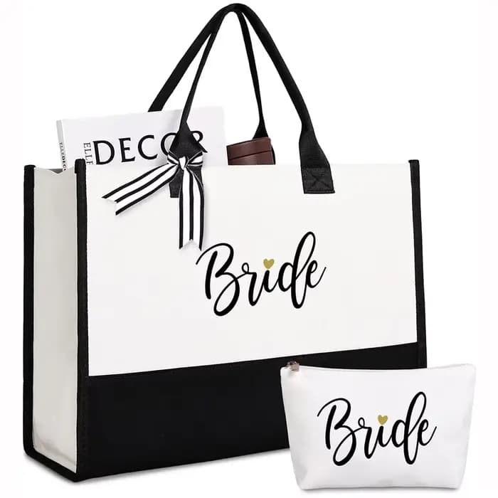 Sac fourre-tout et trousse de maquillage pour mariée