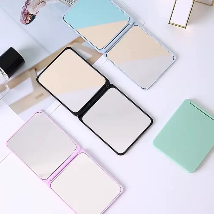 Mini miroir de maquillage carré pliable portable