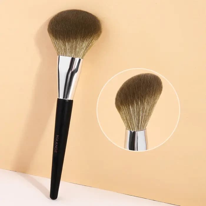 MAANGE – brosse à poudre inclinée professionnelle
