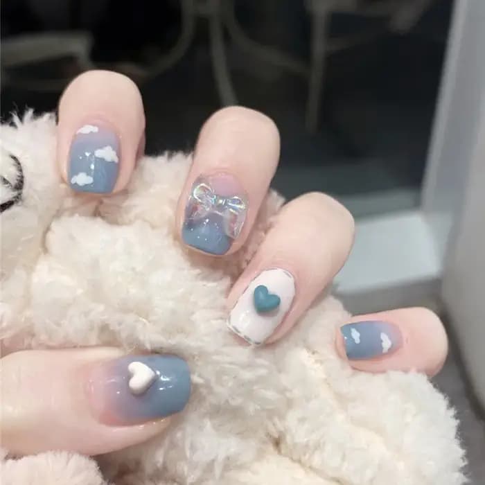 Faux ongles courts, carrés et ronds