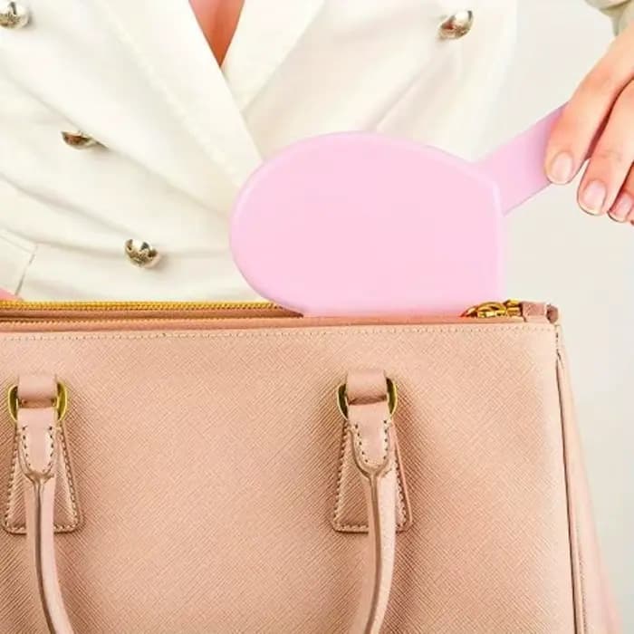 Miroir de maquillage à main en forme de cœur