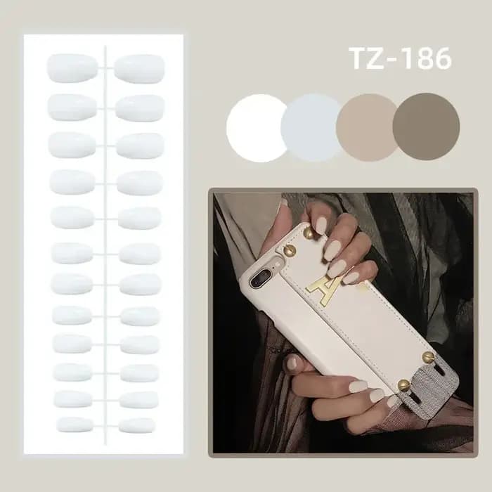 Faux ongles carrés moyens avec colle